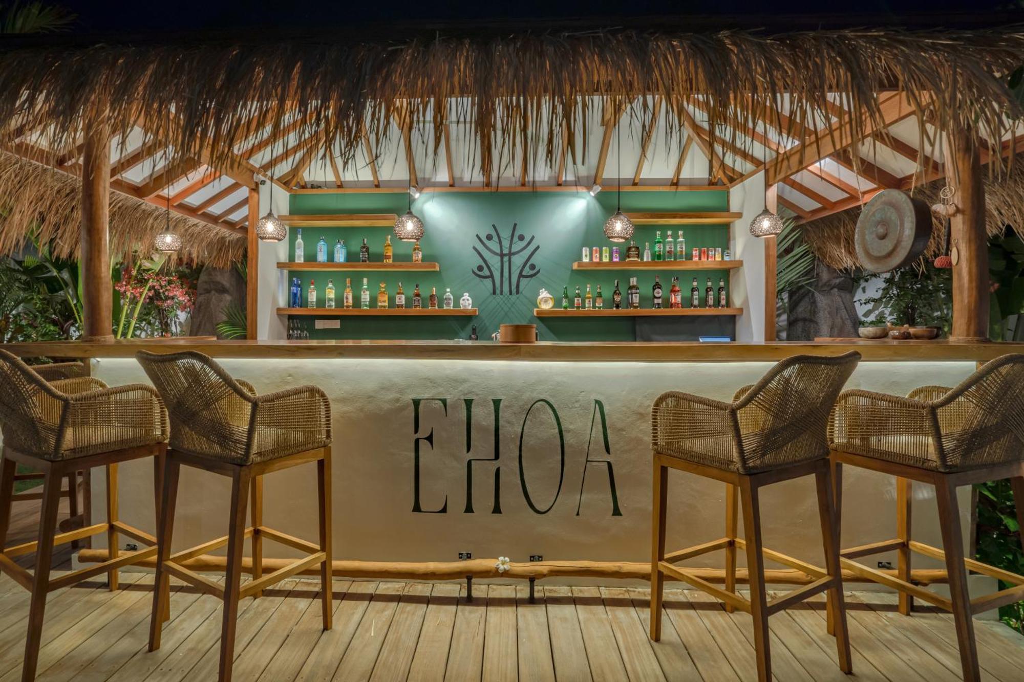 Ehoa Bali Nyanyi Boutique Hotel - In Front Of Entrance To Nuanu Tanah Lot Exterior foto