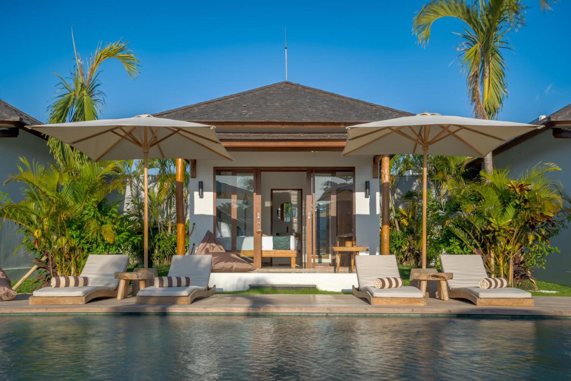 Ehoa Bali Nyanyi Boutique Hotel - In Front Of Entrance To Nuanu Tanah Lot Exterior foto