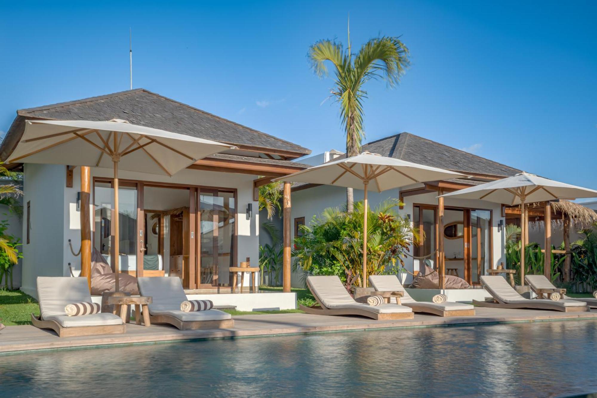 Ehoa Bali Nyanyi Boutique Hotel - In Front Of Entrance To Nuanu Tanah Lot Exterior foto