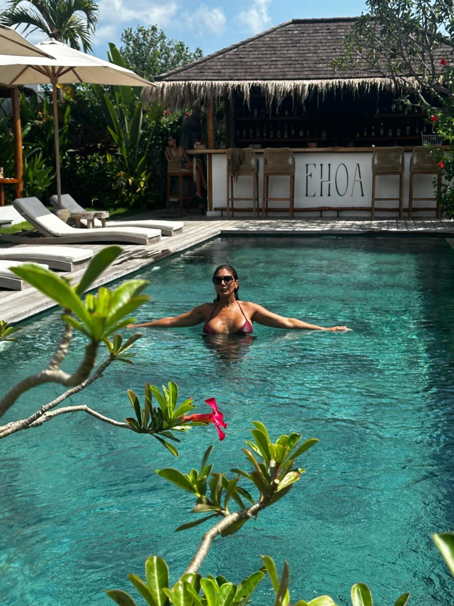 Ehoa Bali Nyanyi Boutique Hotel - In Front Of Entrance To Nuanu Tanah Lot Exterior foto